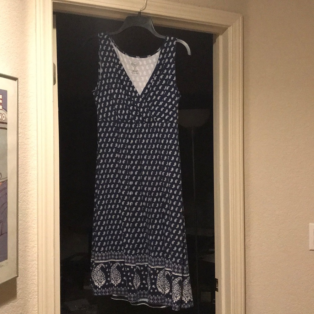Dress has only been worn once.